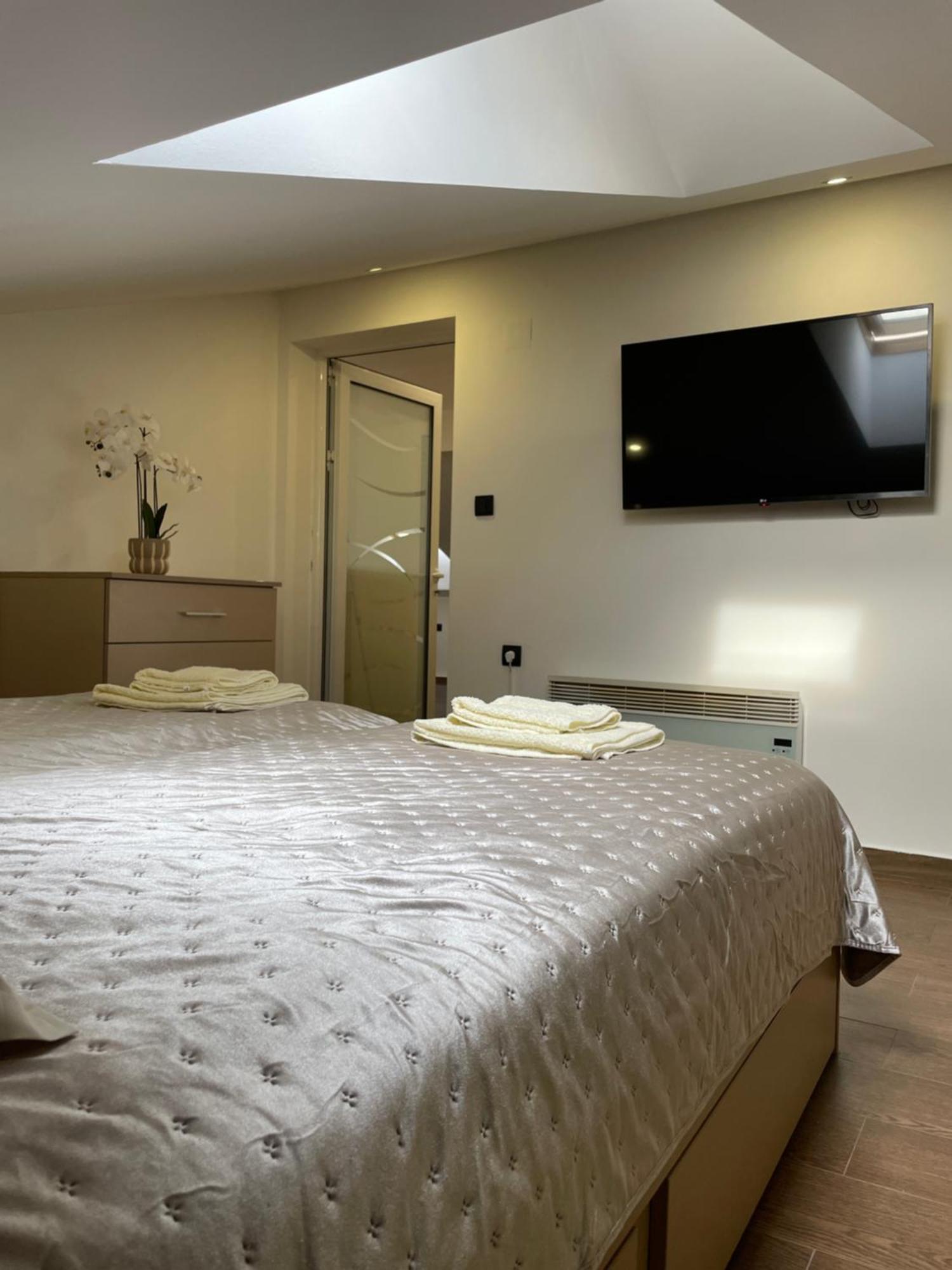 Joy Apartment 6 Belgrado Exterior foto